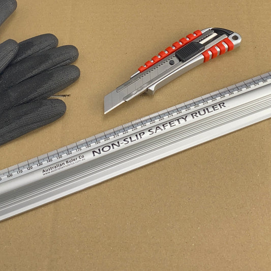ARC Non-Slip Safety Ruler 45cm