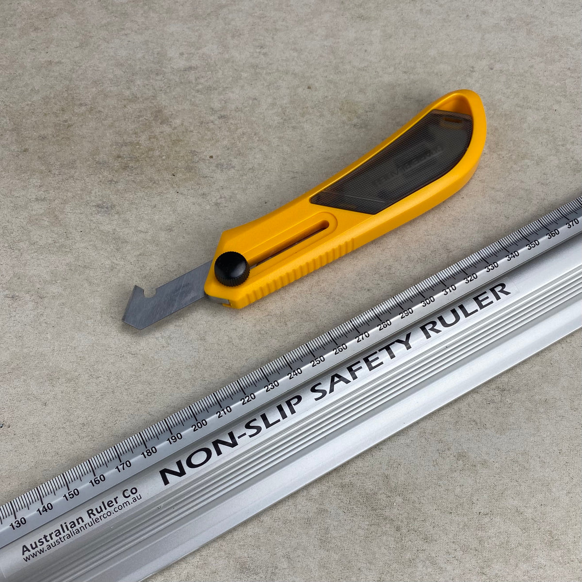Spiced Blade Ruler OLFA PB-800 Laminate Cutter Blades (x3) – Australian Ruler Co